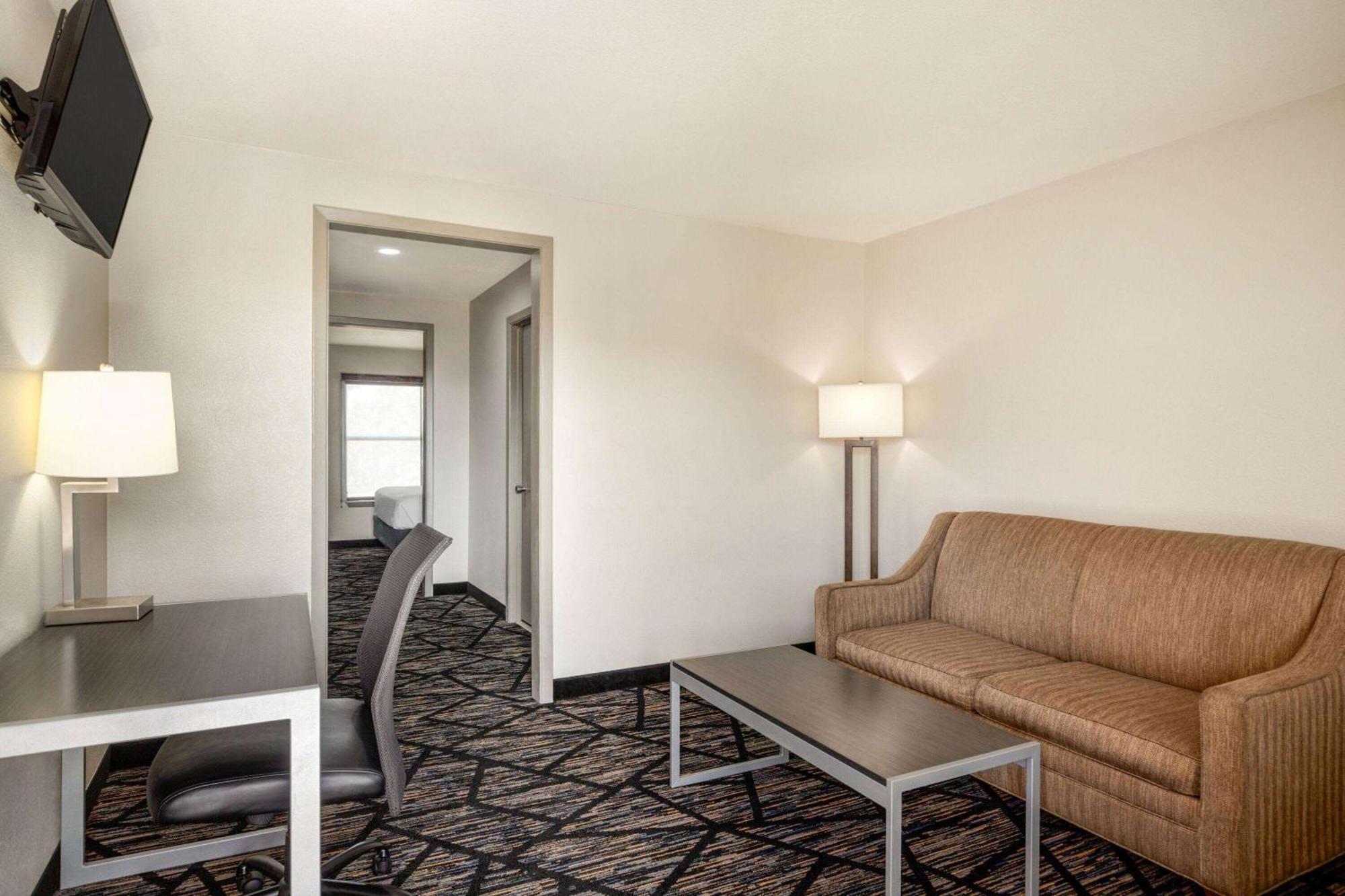 Days Inn By Wyndham San Antonio Near Fiesta Park Extérieur photo