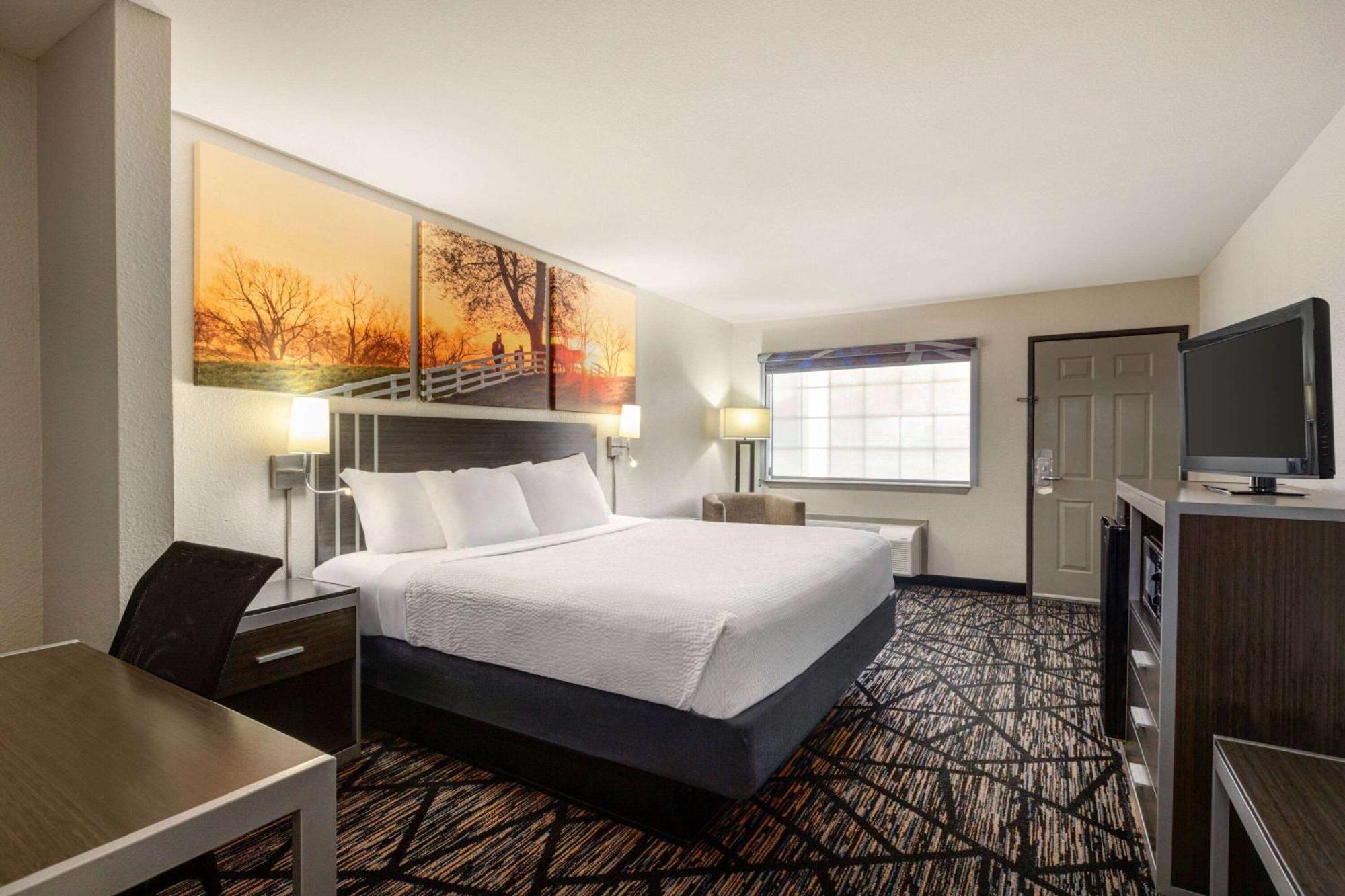 Days Inn By Wyndham San Antonio Near Fiesta Park Extérieur photo